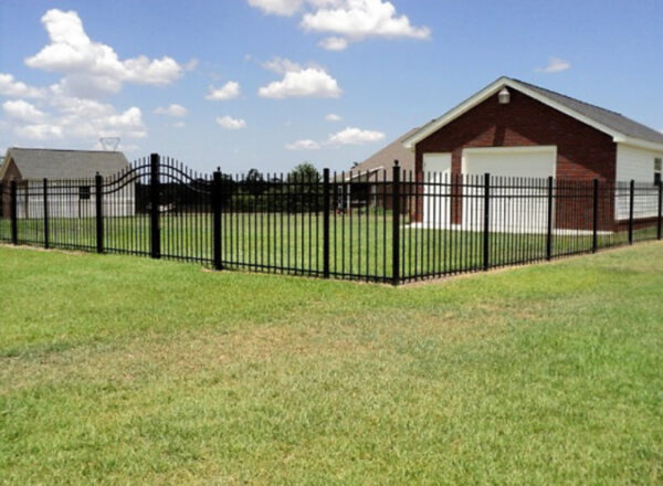 Fence & Railing Systems – Dothan Awning & Exteriors